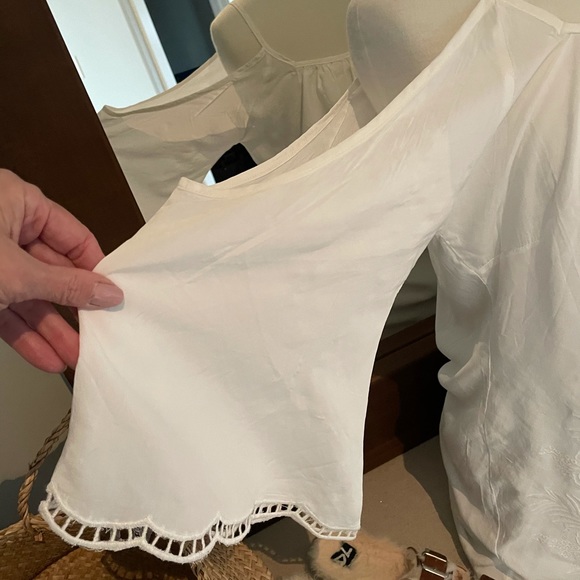 Solitaire off the shoulder tunic ...NWOT - Picture 2 of 4